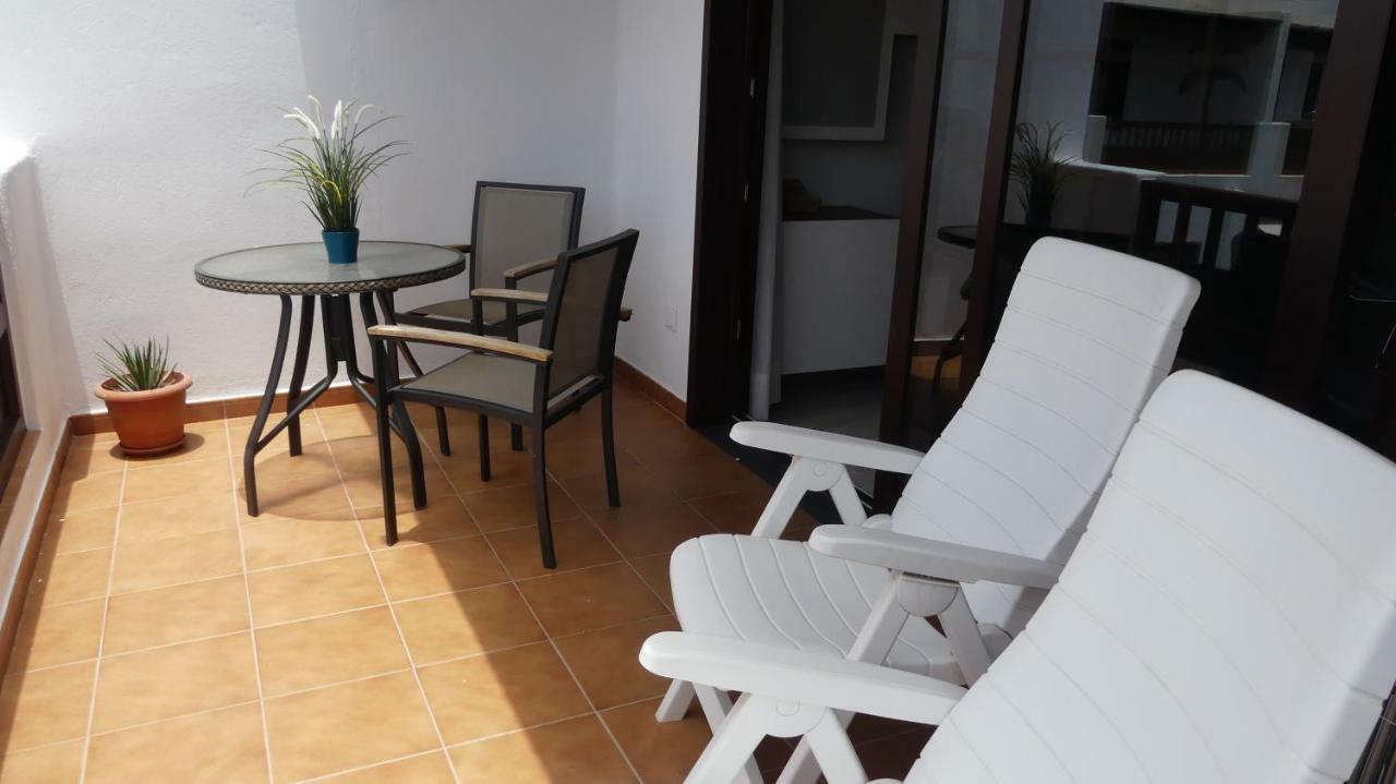 Beachside Jablillo Y Cucharas Costa Teguise Exteriör bild