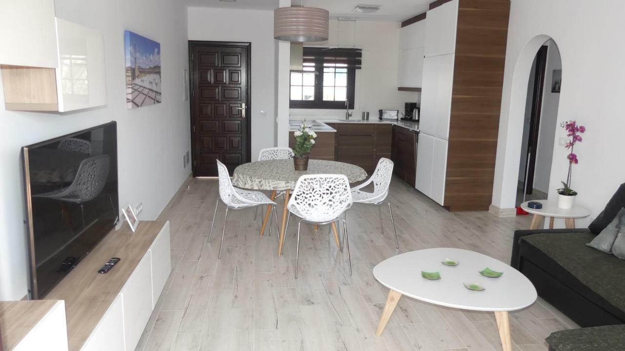 Beachside Jablillo Y Cucharas Costa Teguise Exteriör bild